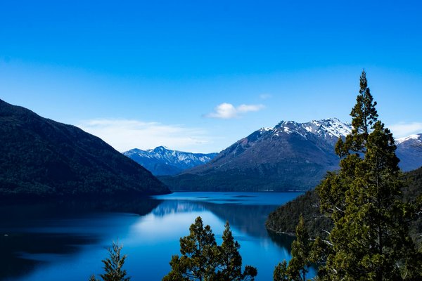 Comment organiser un camping pour une expédition de spéléologie en Italie?